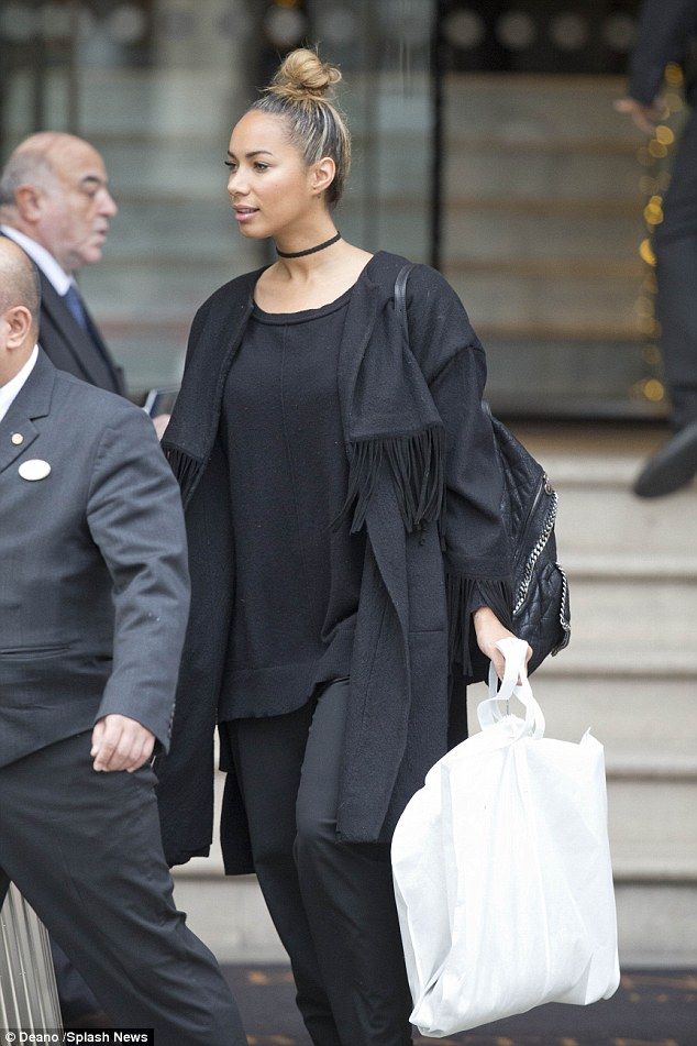 2FFF023F00000578 3392882 image a 4 1452453336142 d0b09