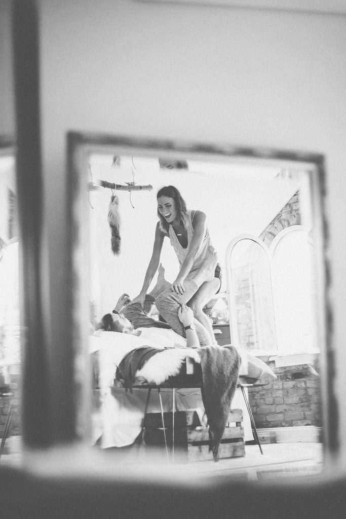 Bedroom Newlywed Photo Shootolgtes5435 e3556