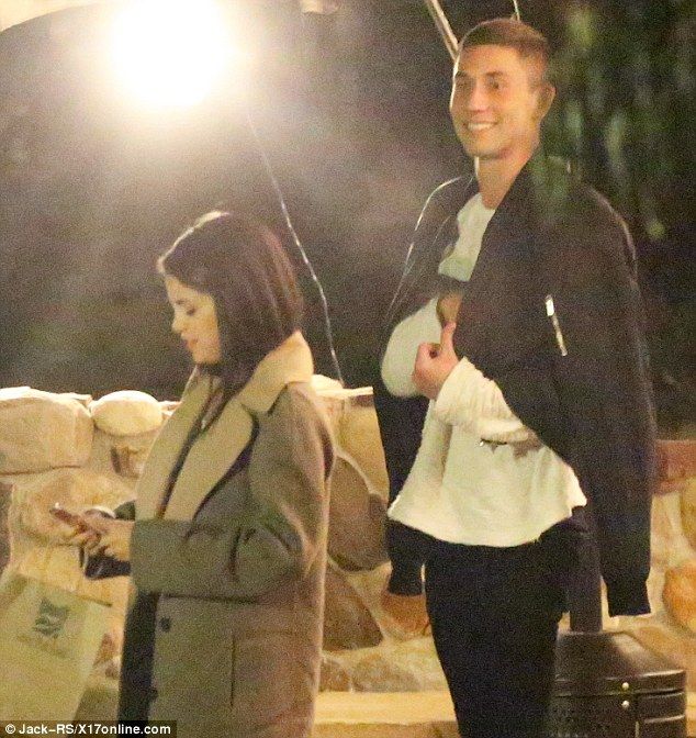 303CF7F900000578 3403944 image a 90 1453061445092 3adb0