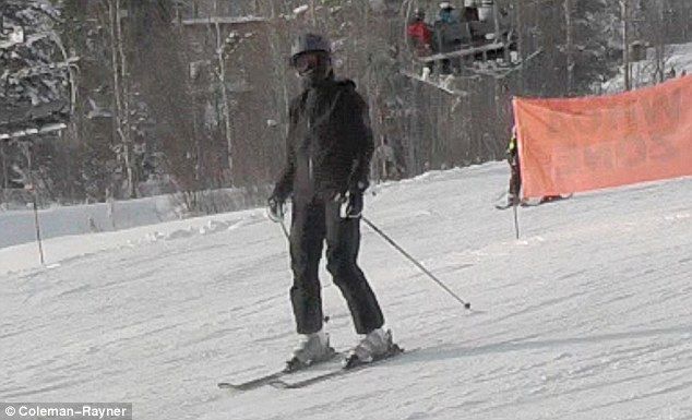 jennifer aniston ski 2 c376a