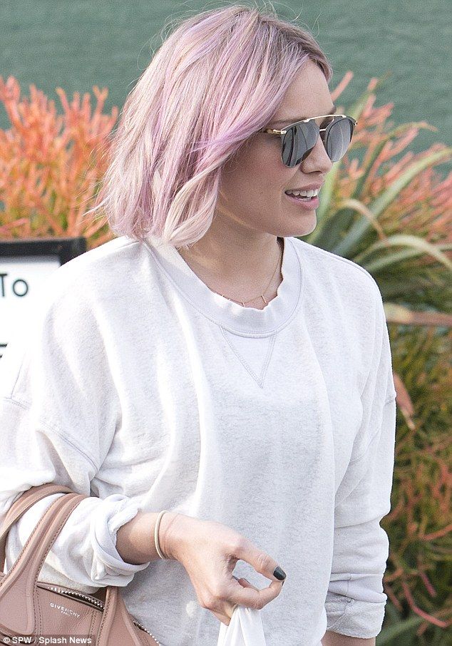 3066E3AE00000578 3409332 image m 21 1453366375911 c16e7