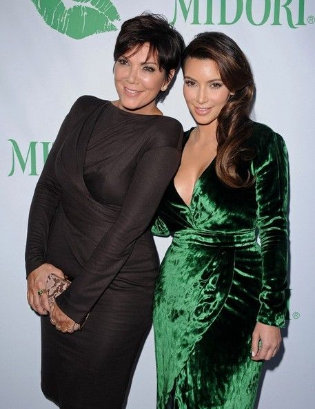 091515 kris jenner ea185