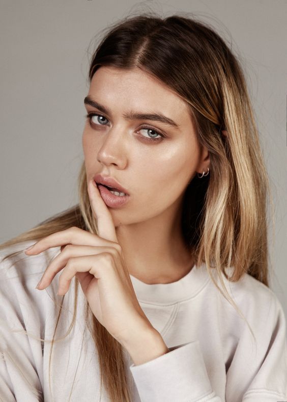 37603218e862679ab7aea29b945bd27a 11075