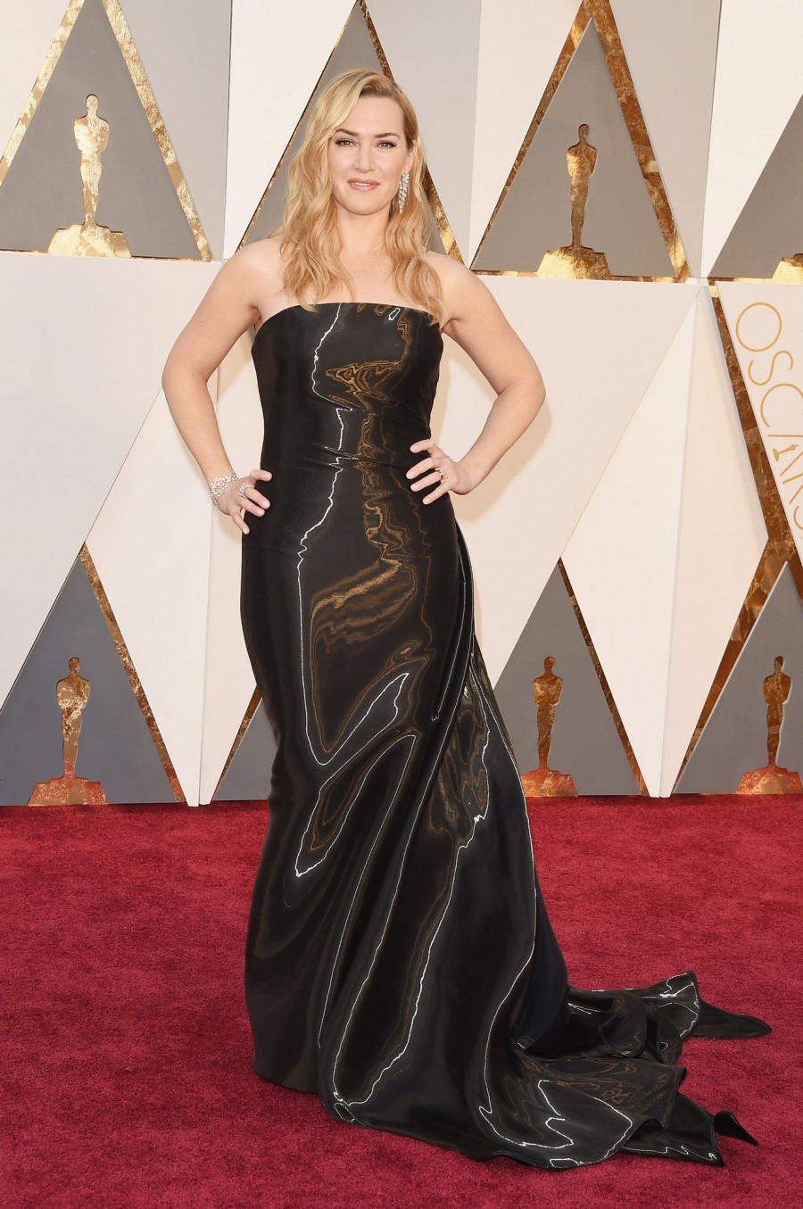 kate winslet oscars red carpet 2016 4571d