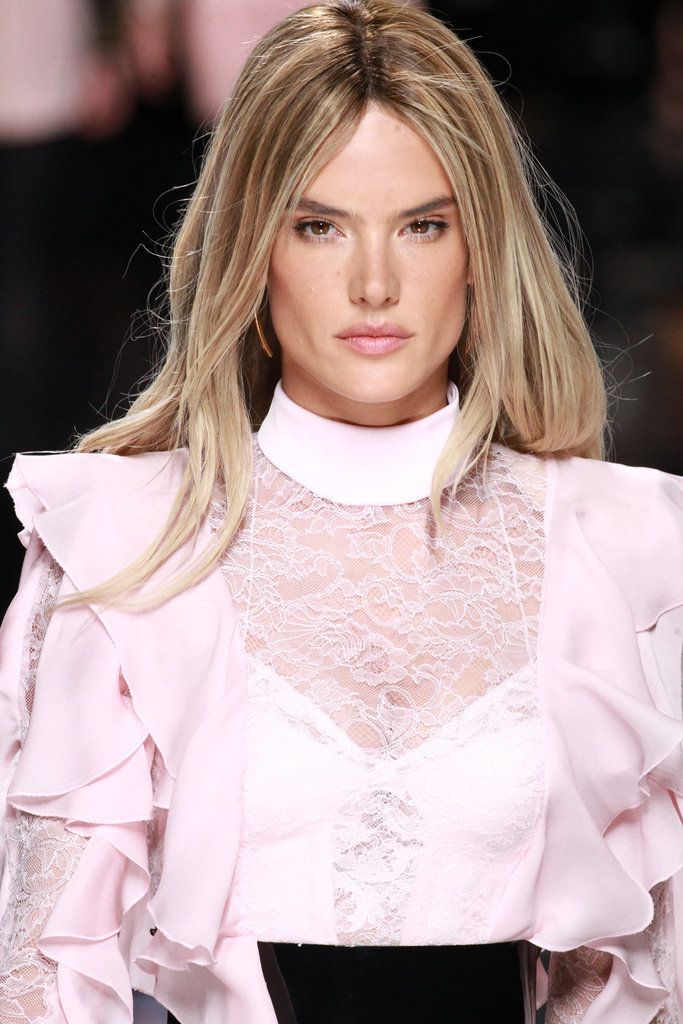 Alessandra Runway Balmain b04f2