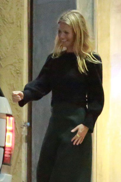 gwyneth paltrow boyfriend brad falchuk birthday dinner 02 4dd5e