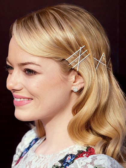 emma stone bobby pin hairstyle 2016 79f80