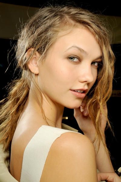 school messy hairstyle 8a238