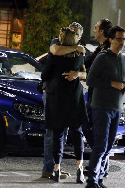 george clooney kissing mystery woman blonde 7 804fd