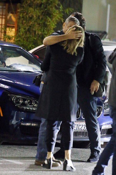 george clooney kissing mystery woman blonde 8 817db