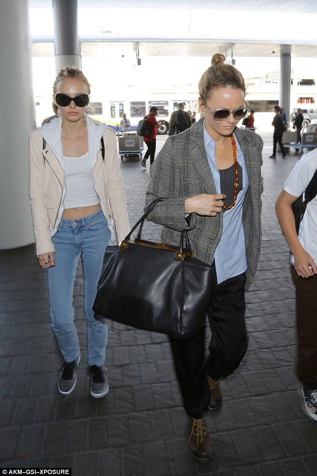 32704A7400000578 0 image a 60 1458622002514 d7680