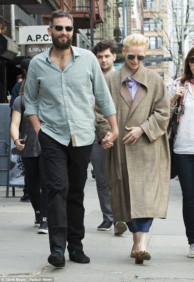 32B6D5CC00000578 3518623 image a 12 1459497127378 98ad4