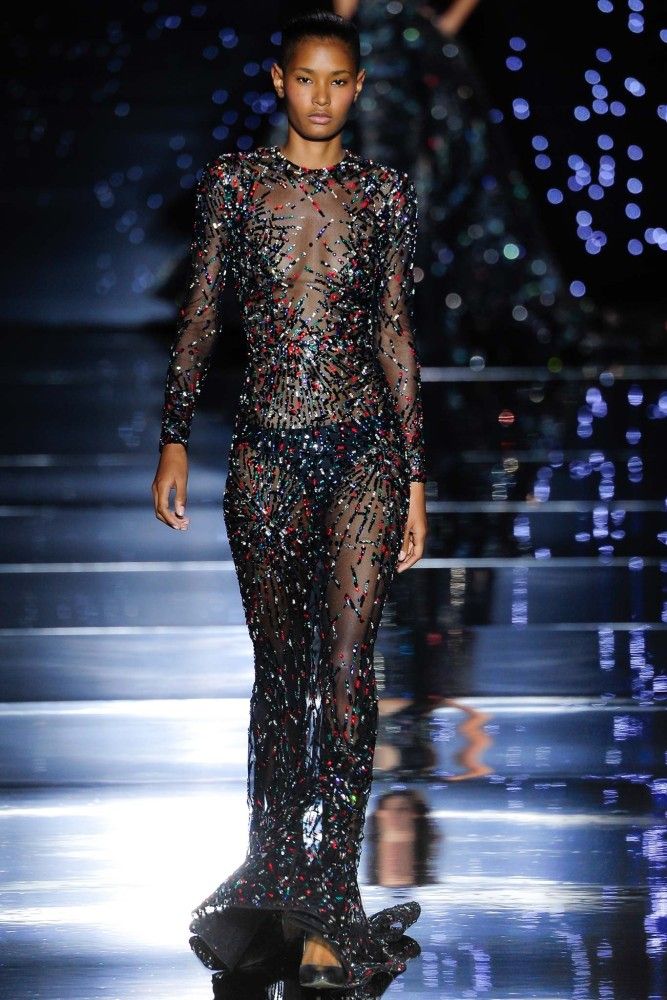 4 Jennifer Lopezs American Idol Zuhair Murad Fall 2015 Couture Sheer Embellished Black Gown 667x1000 61a64