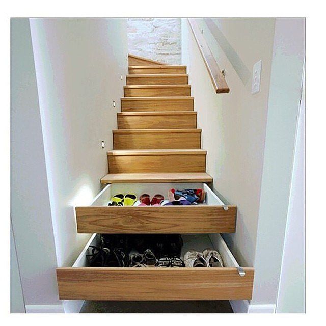 Stair Shelves e8c71