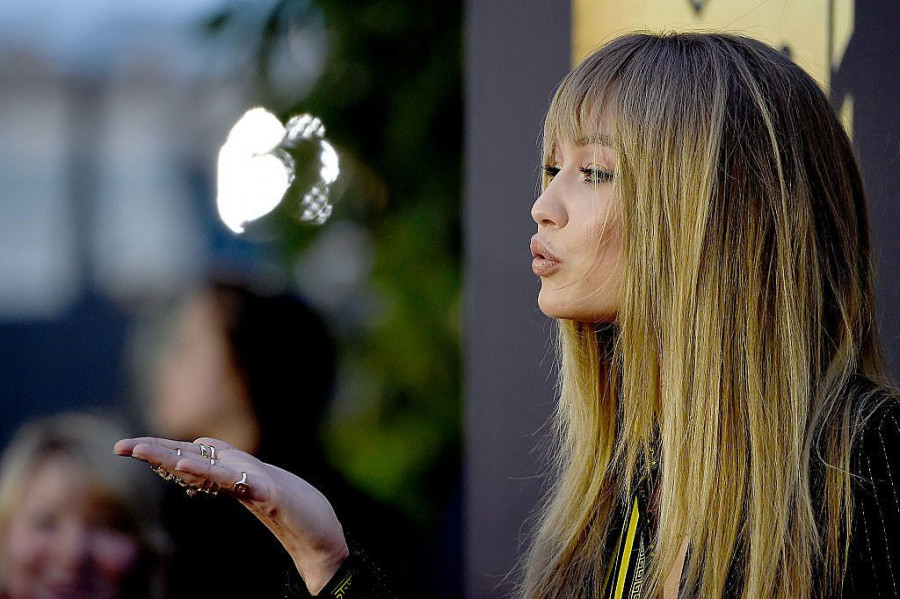 Gigi Hadid Bangs MTV Movie Awards 2016 2 17900