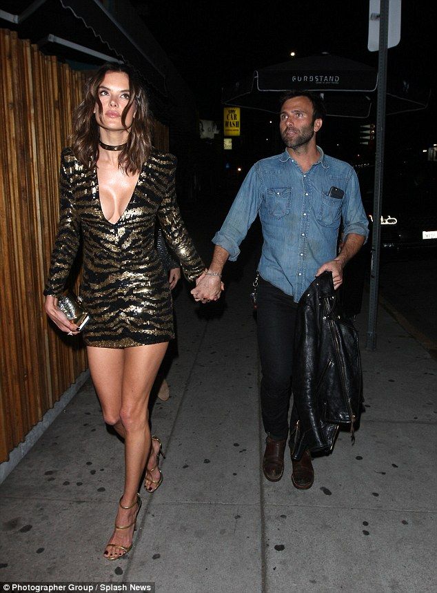 3329DE0000000578 3539453 image a 14 1460625507698 49e6e