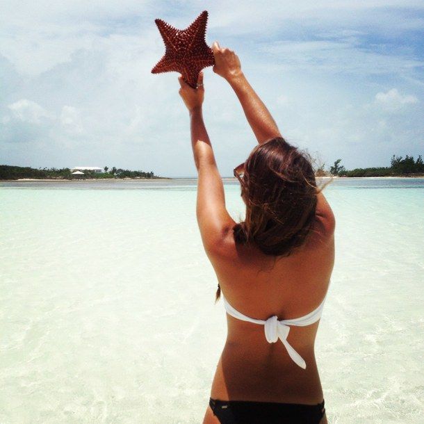 beach-bikini-black-and-white-body-Favim.com-974150 65c79