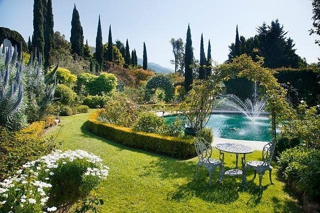 Gwyneth Paltrow Home Santa Barbara CA 1 e41b5