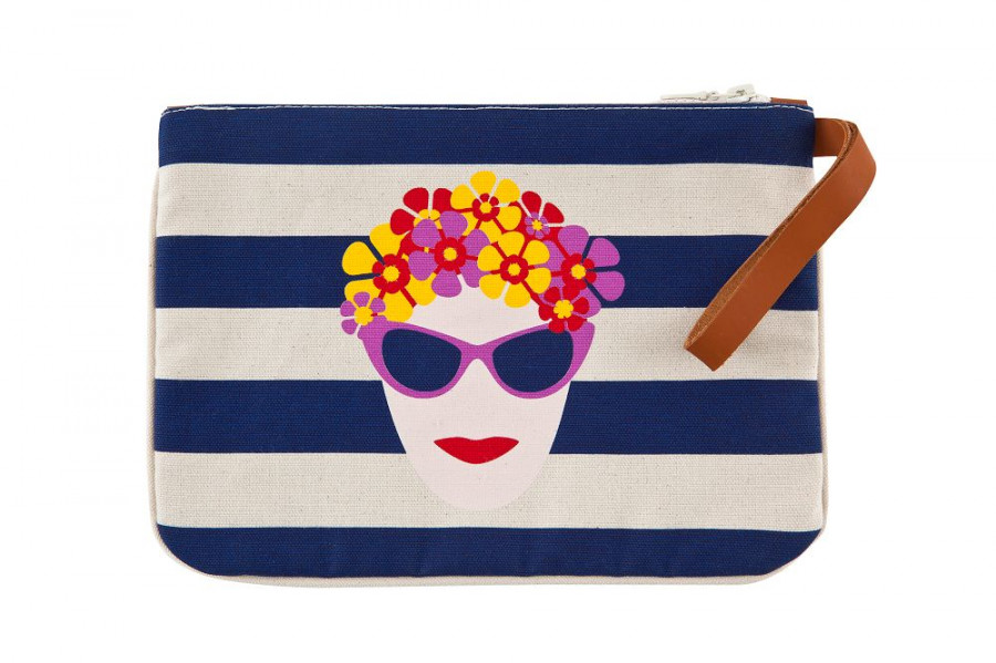 clutch woman flowers c9f9b