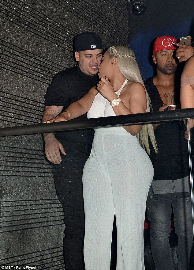 3412B9FC00000578 3586287 image a 40 1463042357188 162a5