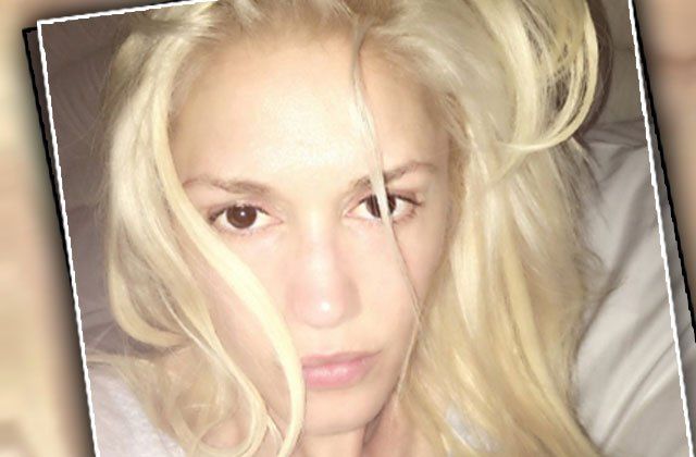 gwen stefani no makeup self 01f77