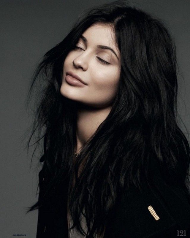 kylie jenner lands her own elle cover 1609912 1451495557.640x0c 10697