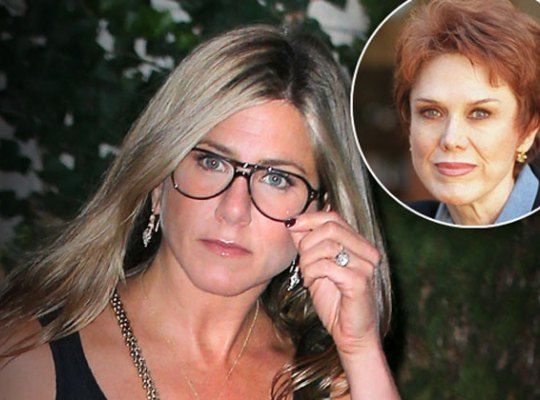 jennifer aniston mom nancy aniston hospital emergency pp b2f89