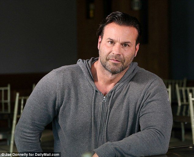 33DA18EA00000578 3610326 image m 40 1464253577290 1b8df