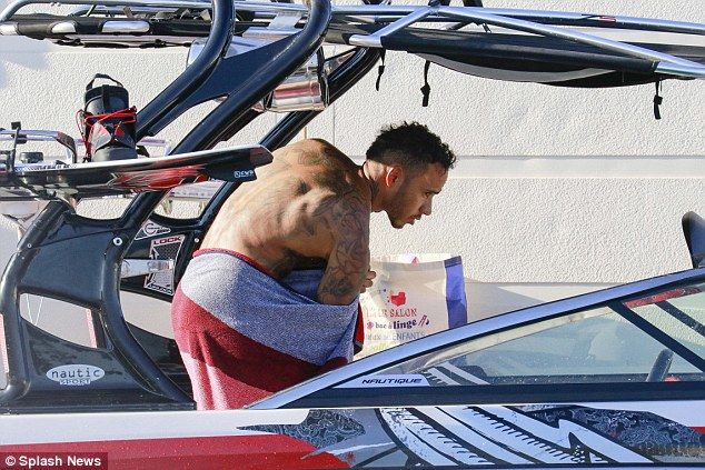 34A195F000000578 0 image a 117 1464261386442 bde55