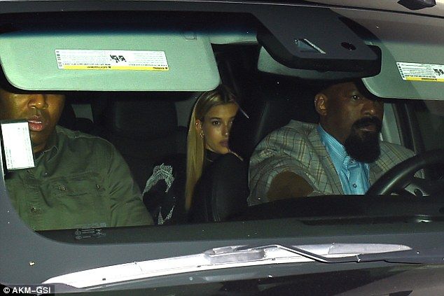 34CF7B9700000578 3619439 image a 34 1464772938425 af3b3