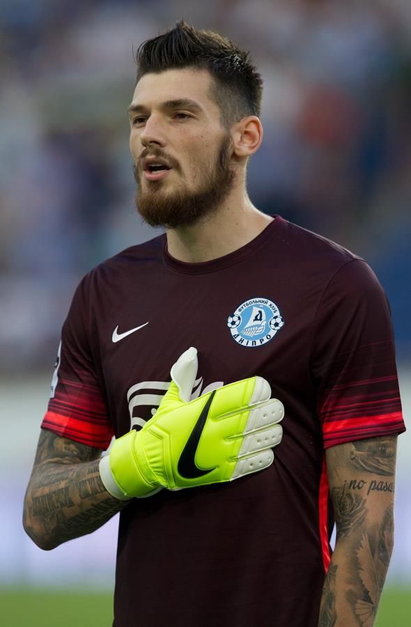 Denys Boyko 2015 781ca