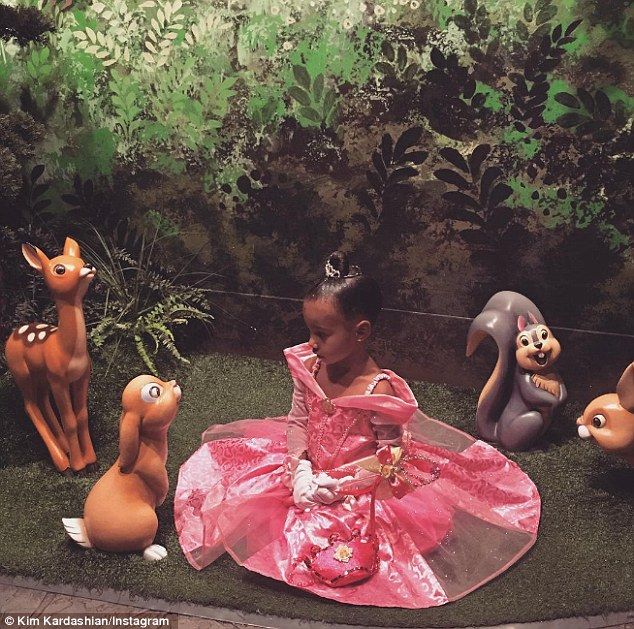 355559E100000578 0 image m 2 1466060004333 e5579