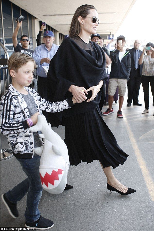 3587D6DB00000578 3653521 image a 19 1466554064490 a9cf9