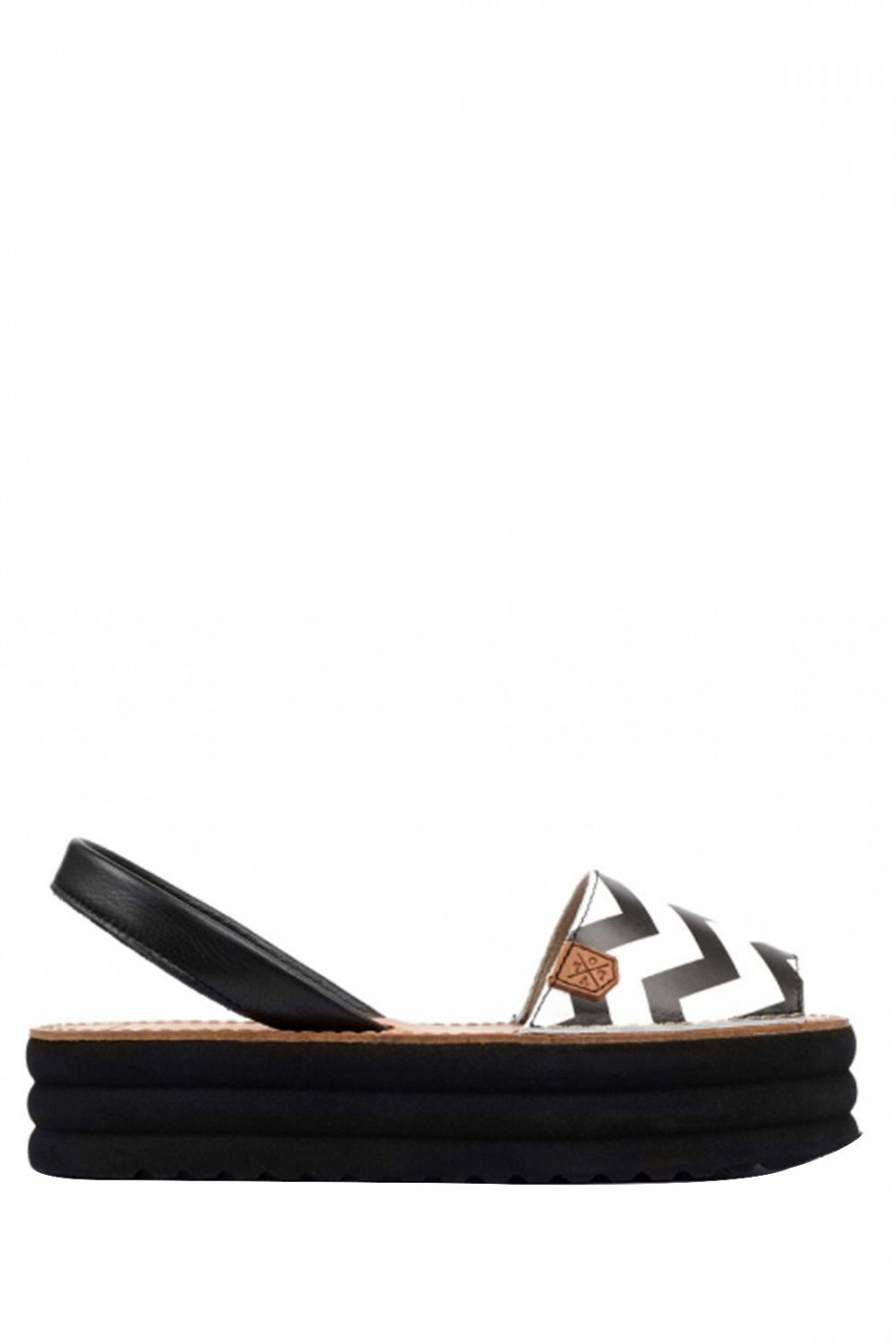 011300000400137 photo1 e54f0