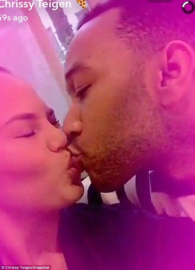 35AD41EA00000578 3661560 image a 85 1466998976020 f1472