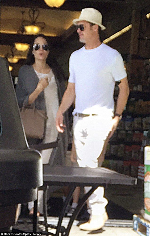 35FE9A2A00000578 3676774 image m 38 1467801009490 cd984