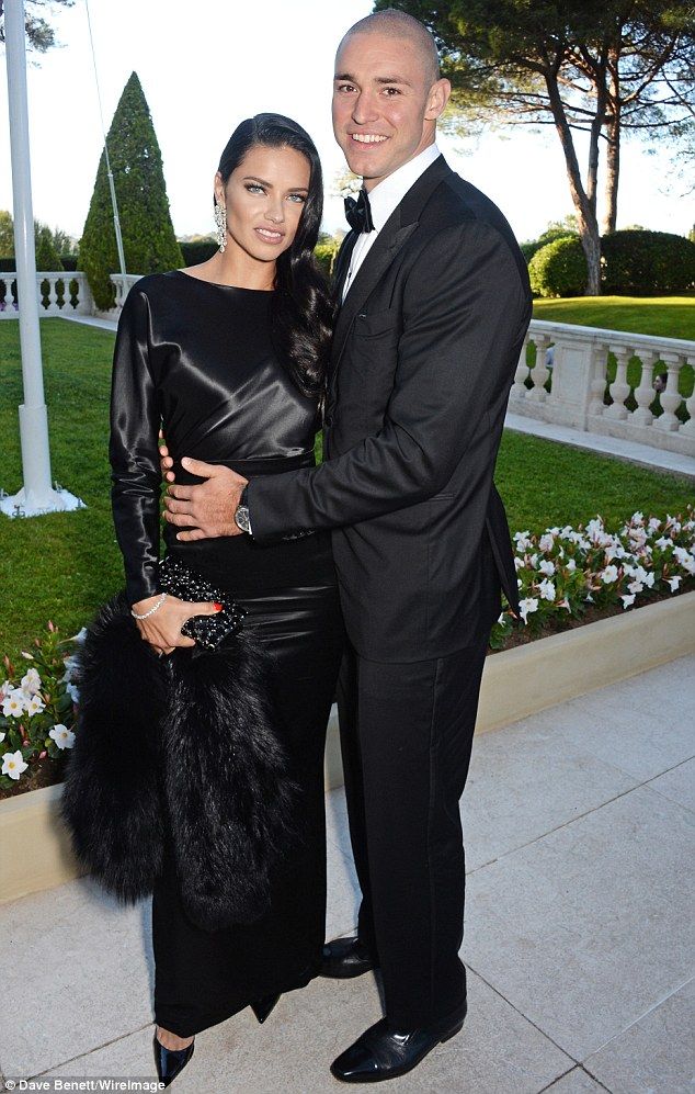 362E328B00000578 3685657 image m 134 1468293085423 fa9b6