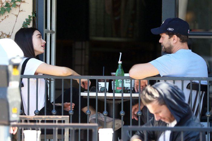 joshua jackson teen wolf star crystal reed dating rumors 02