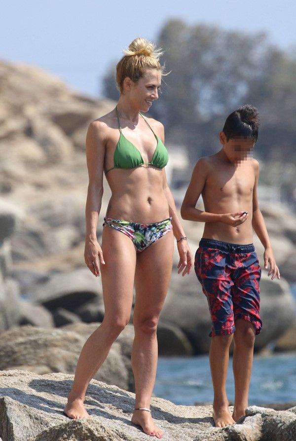 9940 DORETA PAPADIMITRIOU GIOS 582016