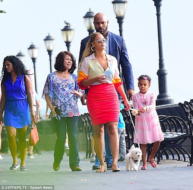 37CC6D5D00000578 3768296 image m 18 1472749437908