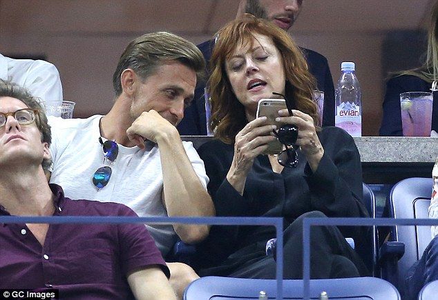 37F2E74D00000578 3775151 image a 14 1473116481555