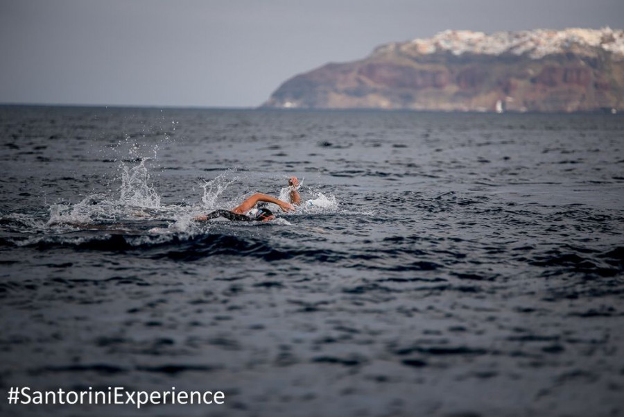 2 Swimming by Elias Lefas