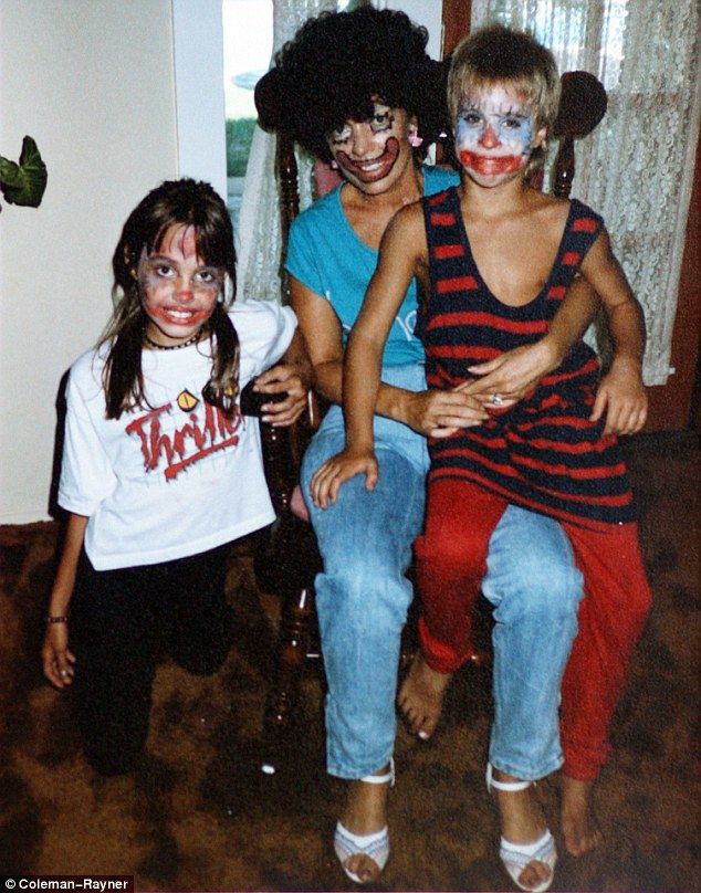 38A9D82600000578 3801178 image m 60 1474500261825