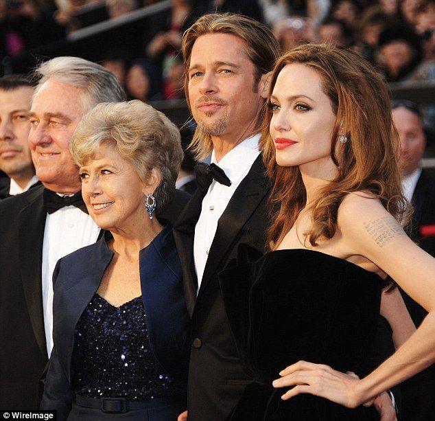 brad pitt parents