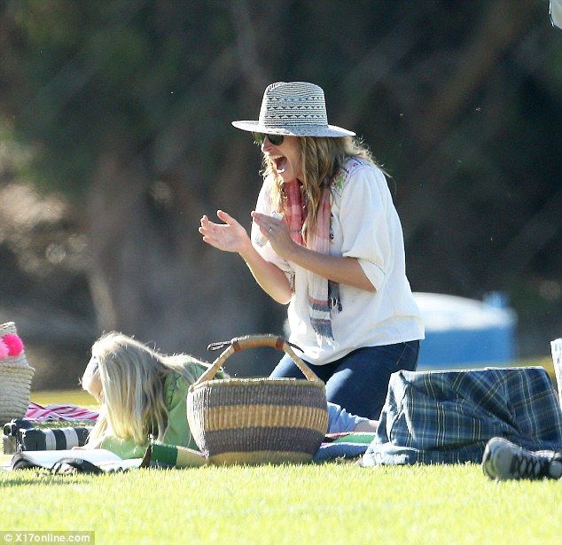 3939D7B700000578 0 image a 8 1475967258418