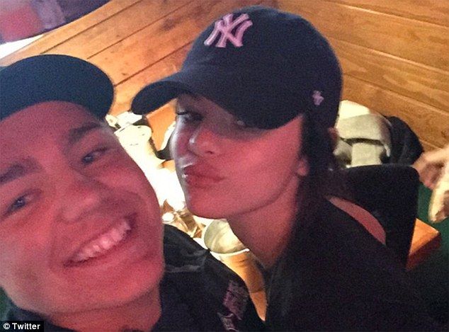 393BD1AC00000578 3829101 image a 76 1475992460468