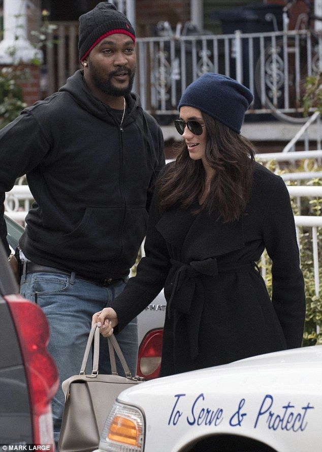 3A0A4A3600000578 3903108 image a 23 1478208327346