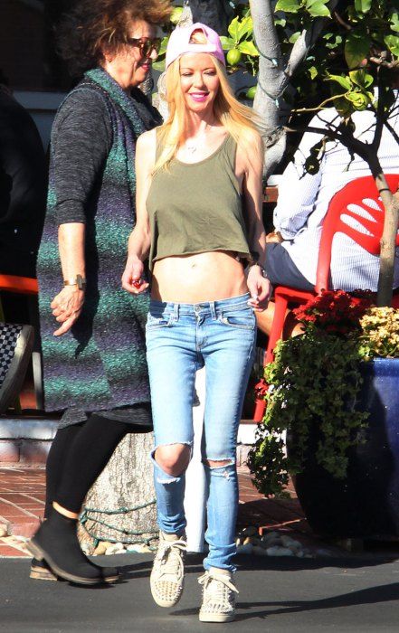 tara reid scary skinny weight breakdown pics 001