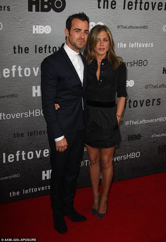 3A27342C00000578 3916636 image a 132 1478612040709