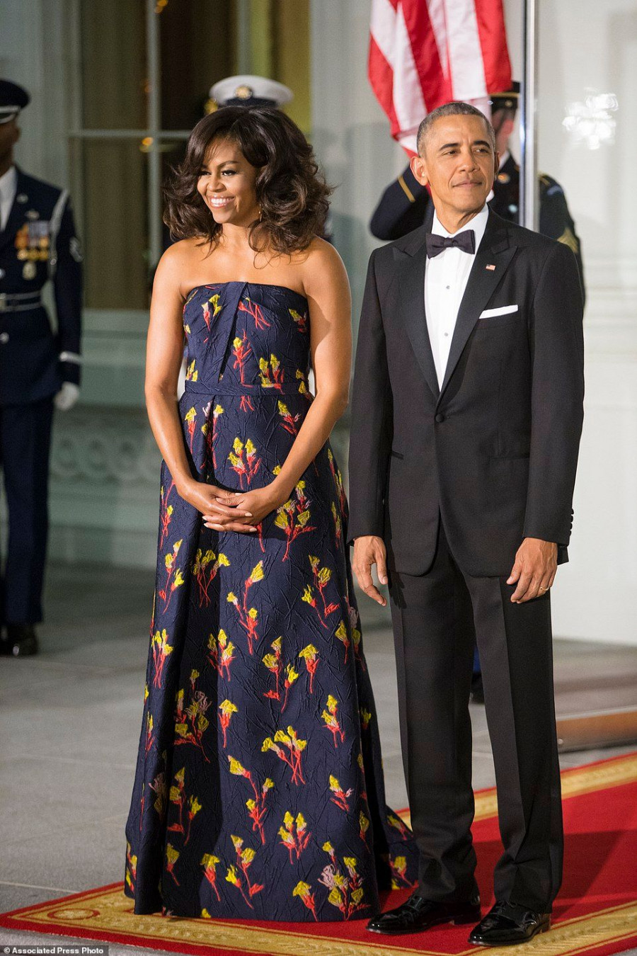 1D5GuTxA7T39678173c92365d0ed 3486839 President Barack Obama and first lady Michelle Obama wait to gre a 22 1457658744889